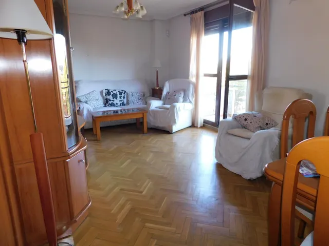 Piso zona ermita, 3 dormitorios, 2 baños, garaje, trastero y piscina — 6