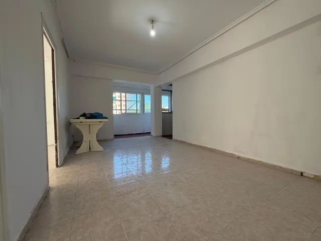 OPORTUNIDAD! PISO MUY LUMINOSO — 19