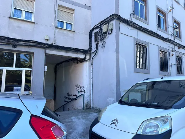 Piso reformado con espectaculares vistas a la bahía de Santander — 26