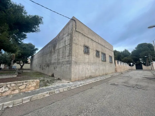 SALÓN DE  BODAS Y RESTAURANTE EN VENTA — 37