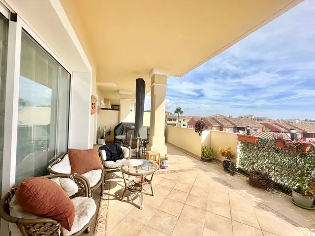 Piso con vistas al mar y la montaña en Miraflores Hills, Riviera del Sol — 14