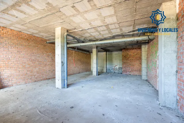 Local comercial en el Campus de la Salud — 10