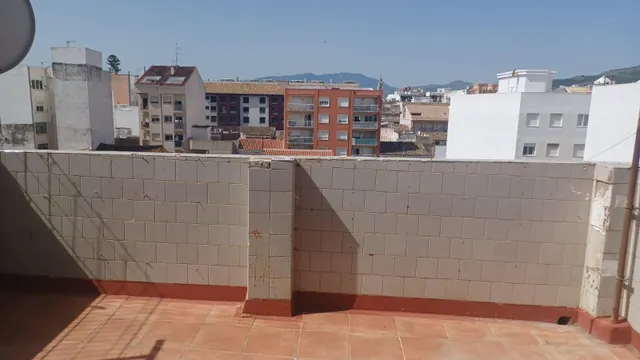 Piso con terraza, bien ubicado y SIN COMISIONES — 14