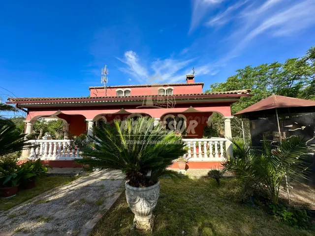 CUEVAS BAJAS- NO HIPOTECABLE - Parcela de 6.000m2 con casa d