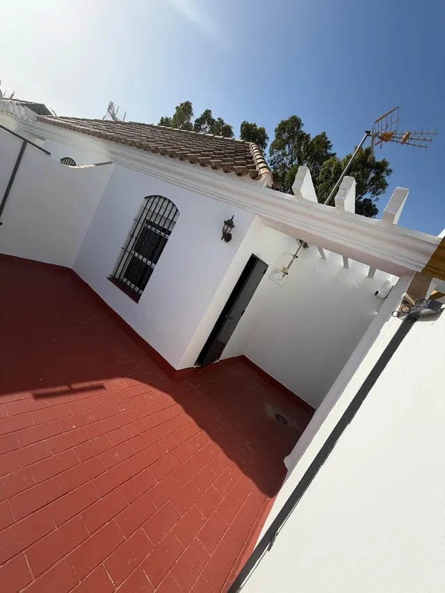 SE VENDE CHALET ADOSADO EN BARBATE ZONA POLI — 11
