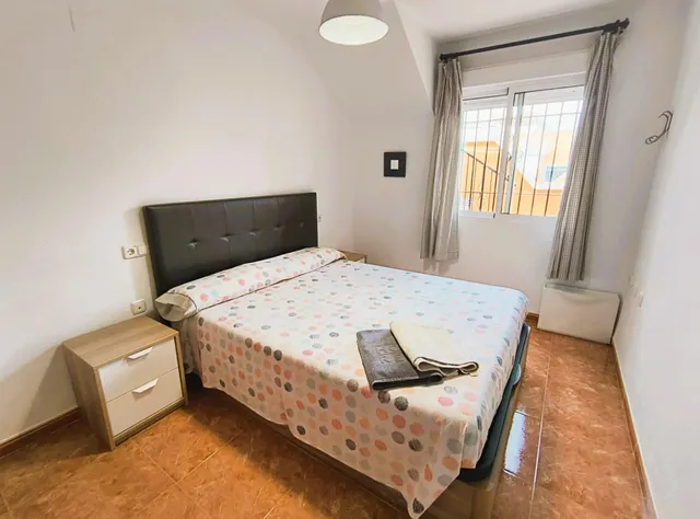 VENTA DE EXCLUSIVO BUNGALOW ÁTICO CON ESPECTACULAR TERRAZA — 24