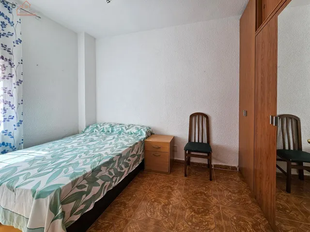 ¡Vivienda en venta de 3 dormitorios en Ciudad de los Ángeles! — 12