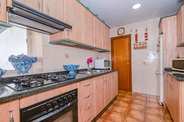 Casa pareada en La Zubia — 12