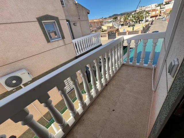 Casa adosada con grandes patios y mucha tranquilidad en Calabardina — 19