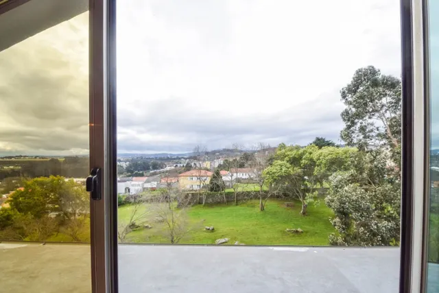 Apartamento de diseño en a corveira, Culleredo — 2