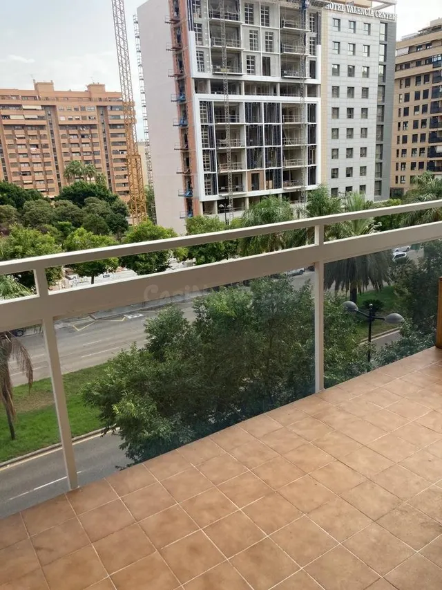 PISO DE 3 habitaciones CON TERRAZA, PISCINA Y GARAJE - foto 3