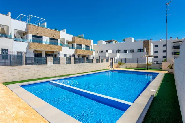 Villa 3 habitaciones 165m² en venta - Las Filipinas