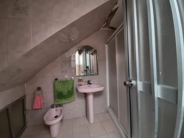 Casa con terraza en Malpartida de Cáceres — 10