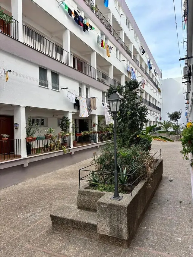 Luminoso y acogedor dúplex en una de las zonas más demandadas de Cádiz — 15