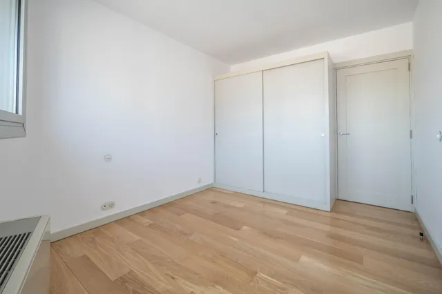FUENTE DE LAS BATALLAS-PISO DE 197m2 EN EDIFICIO ZAIDA — 47