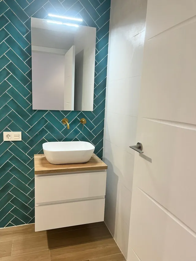 ✨ estudio en piso compartido –950€- disponible 1 de noviembre parejas o individual – avda. carlos haya ✨ — 11