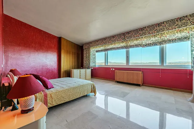 Piso 10 habitaciones 3110m² en venta - Centro — 30