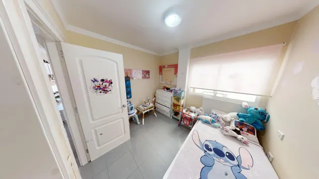 Amplio piso de 3 dormitorios y dos baños en Arguineguín listo para entrar a vivir — 34