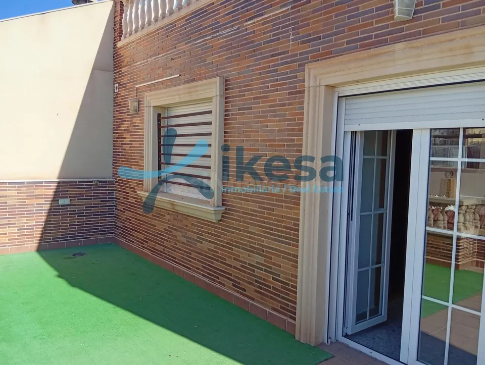 Se vende chalet en la localidad de Almería