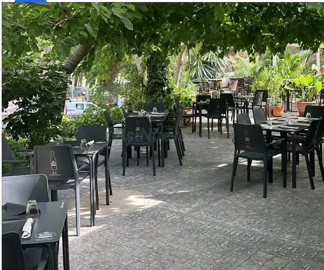 RESTAURANTE CON VIVIENDA