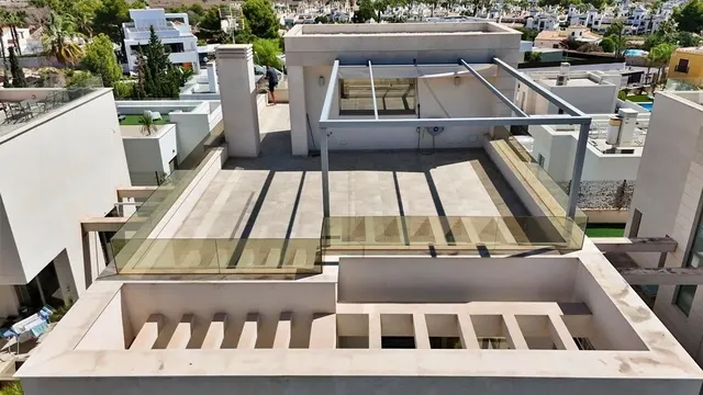 Villa 5 habitaciones 200m² en venta - Villamartín-Las Filipinas — 8