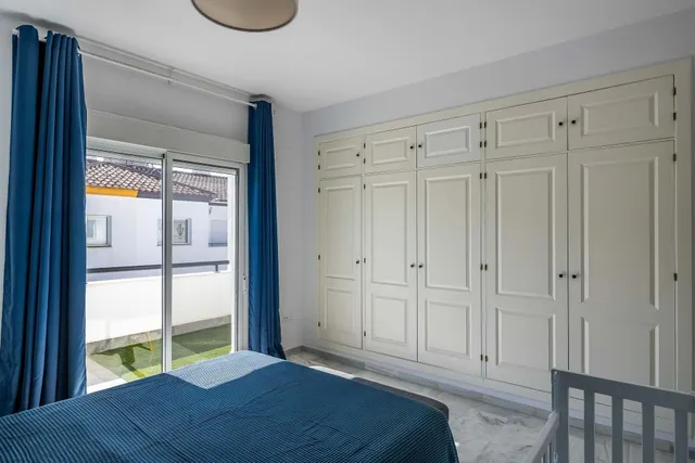Vivienda adosada reformada, amplia y lista para entrar a vivir — 31