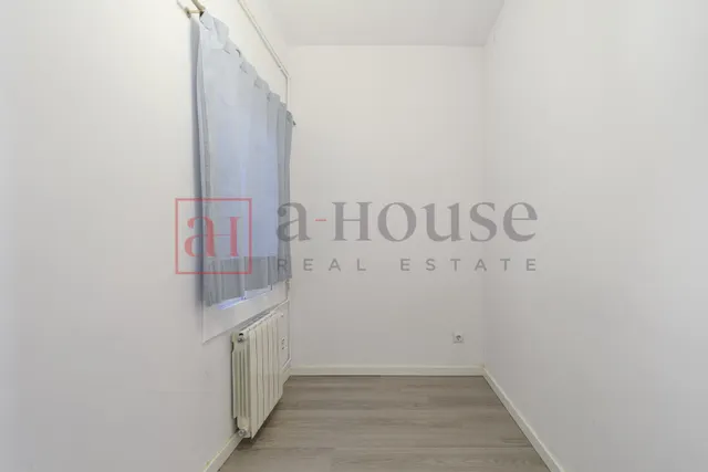 Piso listo para entrar a vivir con balcón en sant gervasi — 20