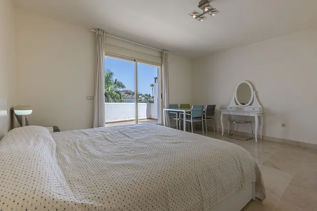 Adosado 4 habitaciones 421m² en venta - Marbella — 28