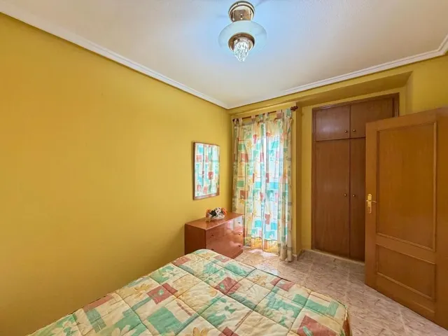 Apartamento 2 habitaciones 72m² en venta - Estacion de autobuses — 7