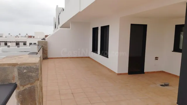 Apartamento en Primera Planta con Espectacular Balcón Privad - foto 3