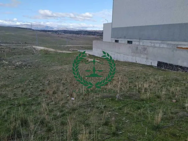SUELO URBANO EL MOLAR   SUPERFICIE: 1.296,00 m2        PVP. 185.000 € — 15