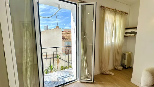 ☀️ APARTAMENTO DE TEMPORADA EN EL CORAZÓN DEL CASCO ANTIGUO DE ALICANTE – SANTA CRUZ — 24