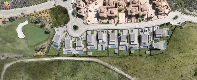 TU ELIGES TU VILLA, URB. VALLE DE EL ESTE , VERA. - foto 3