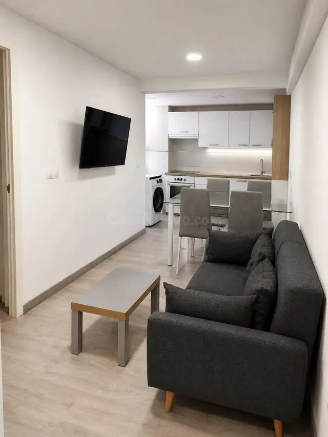VENTA DE EXCELENTE VIVIENDA CON VISTAS AL MAR ZONA SANTO DOM - foto 4