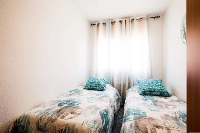 EXCLUSIVO APARTAMENTO DE 2 DORMITORIOS EN VENTA JUNTO AL MAR — 12