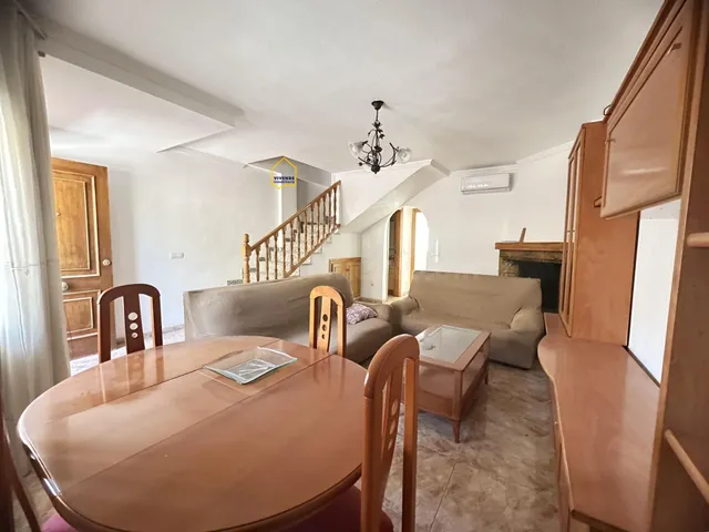 Dúplex en San José, de 4 dormitorios y terraza - foto 3