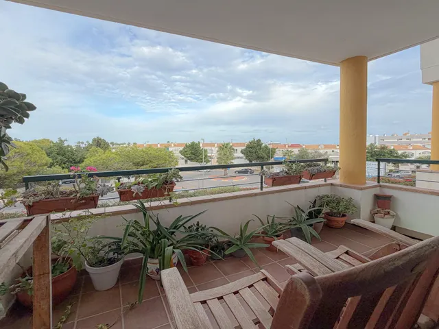 Espaciosa vivienda de 2 habitaciones + piscina y parking comunitarios en lomas de campoamor - las ramblas — 13