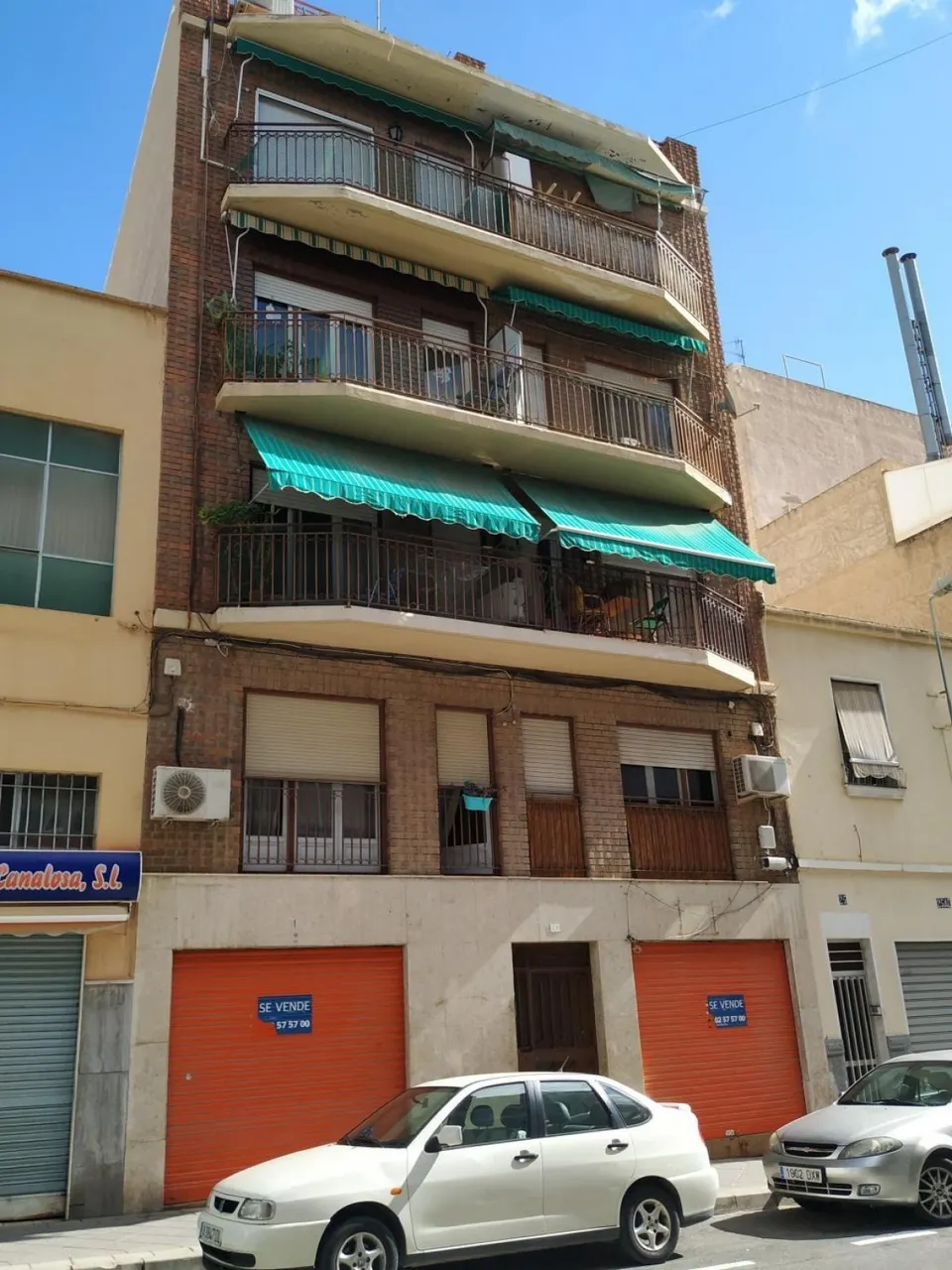 LOCAL ZONA GASOLINERA MORA