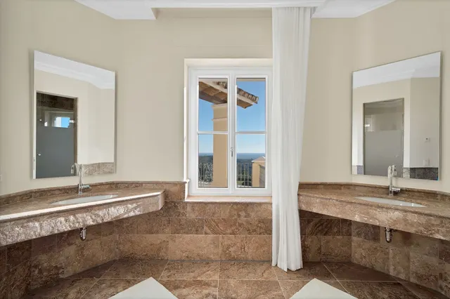 Chalet 5 habitaciones 720m² en venta - Costa del Sol — 20