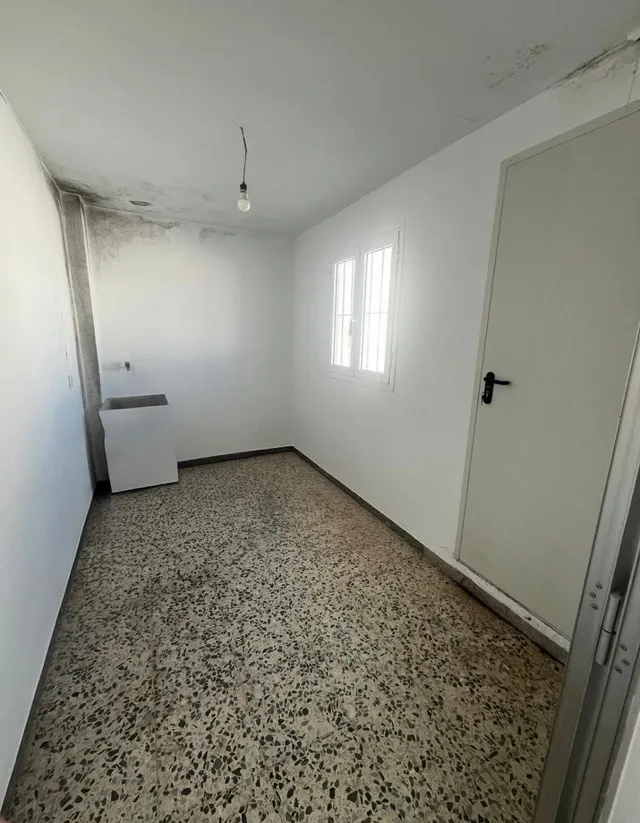 AMPLIO PISO EN CALLE ARRECIFE !! — 26
