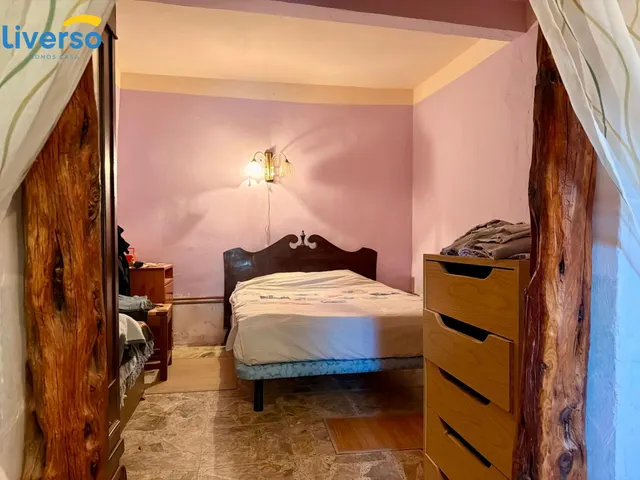 Casa de pueblo con parcela de 866 m2, jardín y buhardilla con encanto en la Ribera del Duero — 8