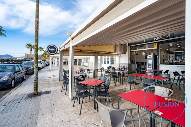 Traspaso GASTRO BAR-CERVECERÍA en la Avenida Marítima de Cal - foto 3