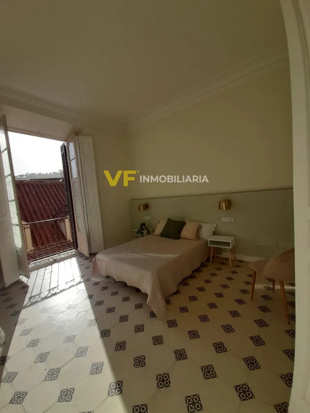 ¡Donde la elegancia clásica se encuentra con las mejores vistas de Málaga! — 18