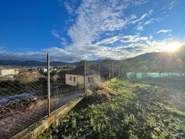 SE VENDE CASA CON TERRENO EN CASCO ANTIGUO — 11