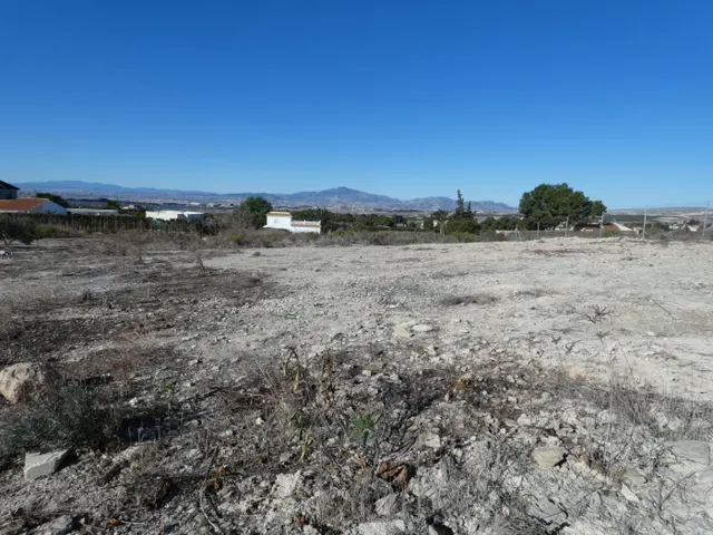 ++Terreno no urbano en Molina de Segura zona El romeral++, 2000 m — 3
