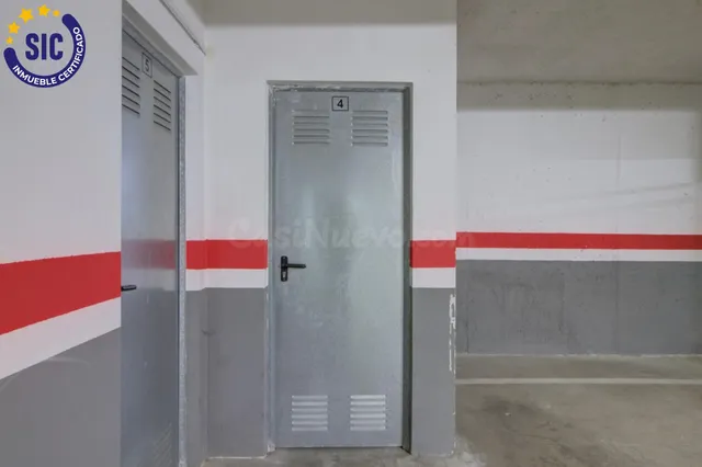 ESTUPENDA OPORTUNIDAD: PLAZA DE PARKING Y TRASTERO EN ALMAZO - foto 4