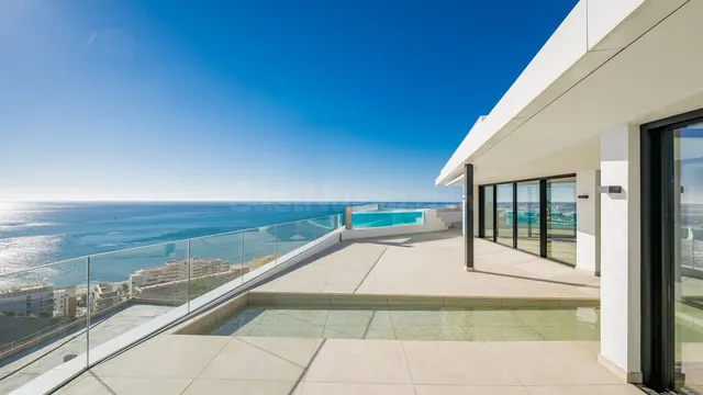 Ático 3 habitaciones 452m² en venta - Centro