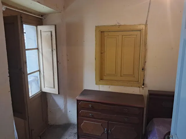 CASA DE PIEDRA EN ZONA RURAL — 31