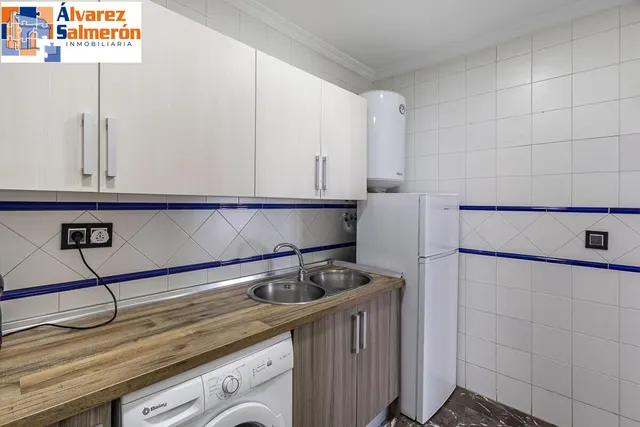 PISO CON LICENCIA TURISTICA EN CALLE NAVAS — 7