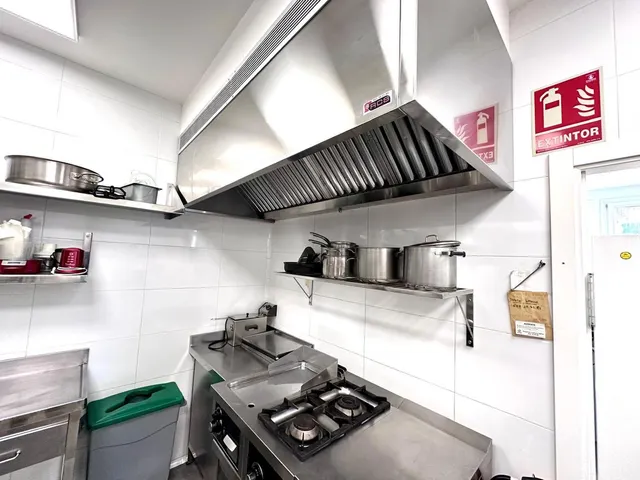 Restaurante 111m² en venta - Marbella — 23